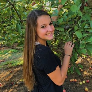 Meet your Posher, Katie